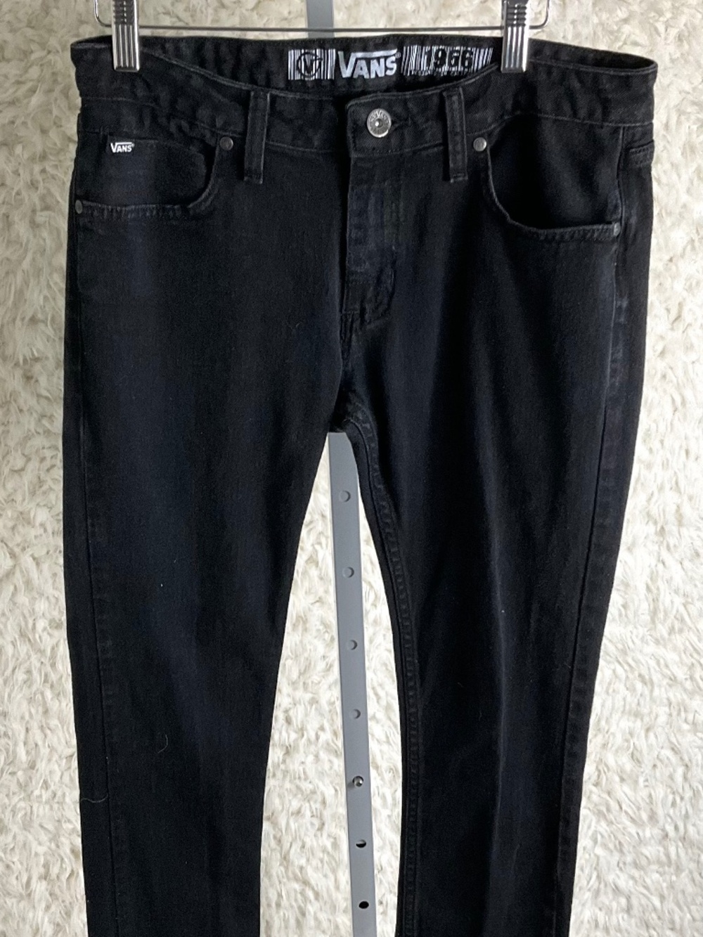 VAN'S MEN'S BLACK DENIM JEANS~SIZE 30X30! - Picture 3 of 7